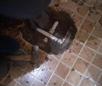 龙圩卫生间漏水维修公司为您分享下卫生间渗水如何处理及注意事项